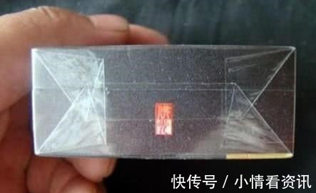 香烟盒|香烟盒上有个“小玄机”，摸一下就知道是真是假，很多烟民不知道