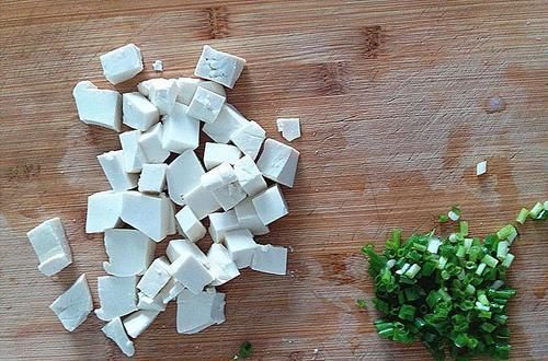 女人最该吃的不是猪脚,而是它,满满的雌激素,抗衰老素颜也很美