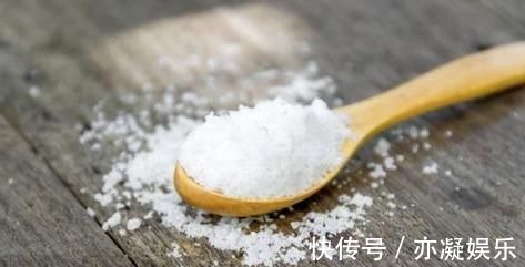 慢性疾病|比“盐和糖”还可怕的衰老加速器,可能你天天都在吃,难怪会衰老