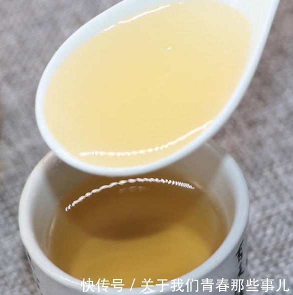 腌腊|腌腊八蒜,学会2挑选1技巧,7天就变绿,酸香脆爽,一次就成功