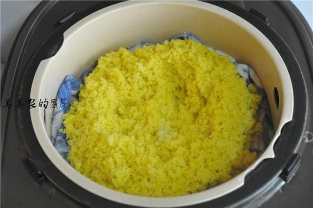 比蛋糕健康，比馒头好吃，天冷多吃枣米糕，软糯清香比吃肉还好