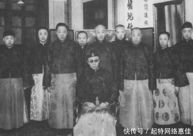 眼里|在溥仪的眼里是如何看待自己的皇位的?他其实很清楚