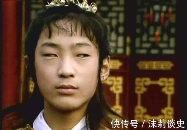 迎春!贾环给元春磕头请安的机会都没有,端午节礼也没有他的,为什么?