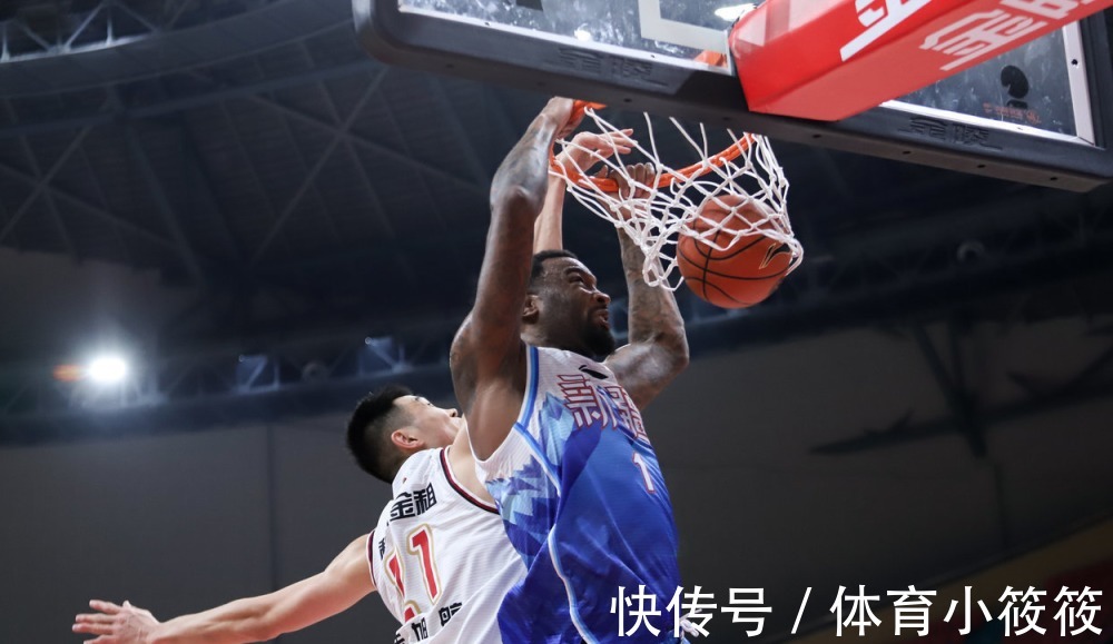 cb连续11场20+!周琦替身成CBA独一份 他是最被低估外援?