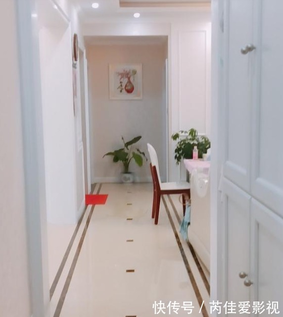 鞋柜|新房入住3年,装修不豪华却漂亮,坚持每天收拾干净,看着都舒服