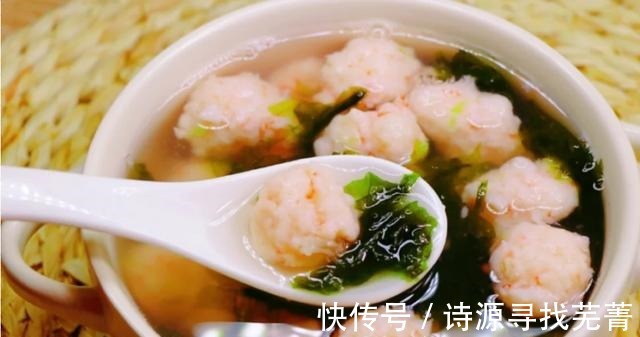 天冷了,多给家人煮这汤,汤汁鲜美,营养互补,不懂吃可惜了!