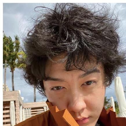 姜思达深夜直播,声称正遭受娱乐圈潜规则,自己又没有做错什么