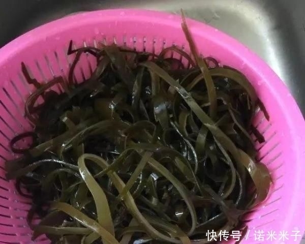 多吃海带可以降低三个高度，介绍海带的六种制作方法