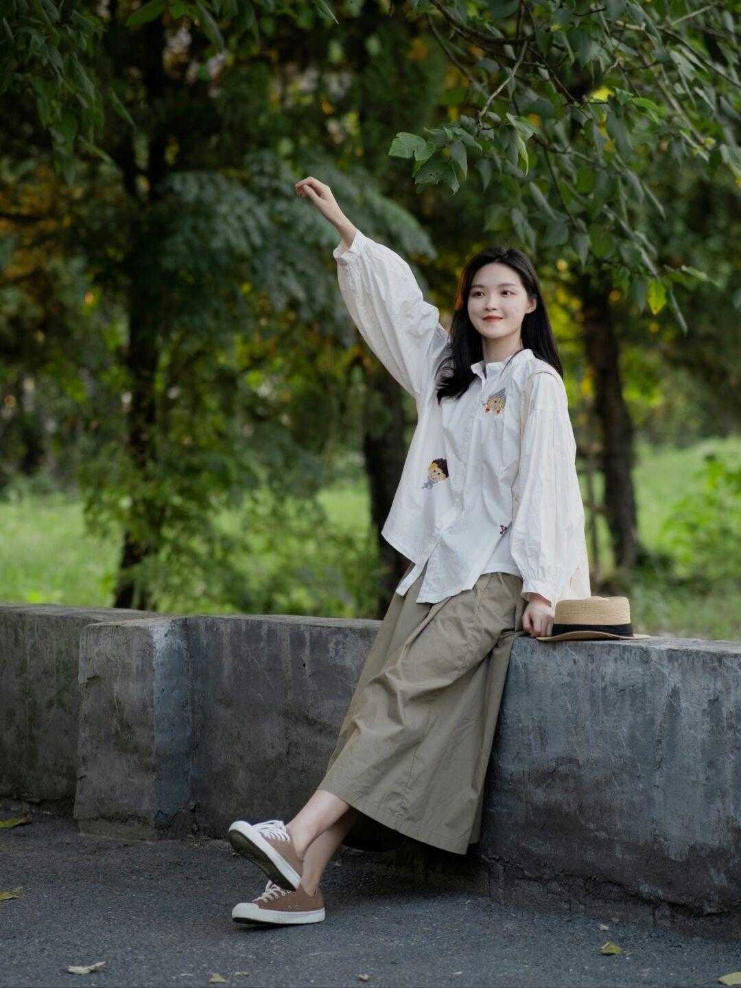 穿搭 穿来穿去,还是简约温柔的“气质穿搭”更日常,清新自然又温柔