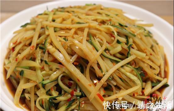 烧肉|土豆别炒土豆丝了，多加1根黄瓜，简单一做，比吃红烧肉还下饭