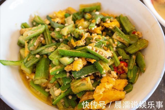 辣椒|炒秋葵，先焯水还是先切？很多人搞错了，难怪味道不好，营养流失
