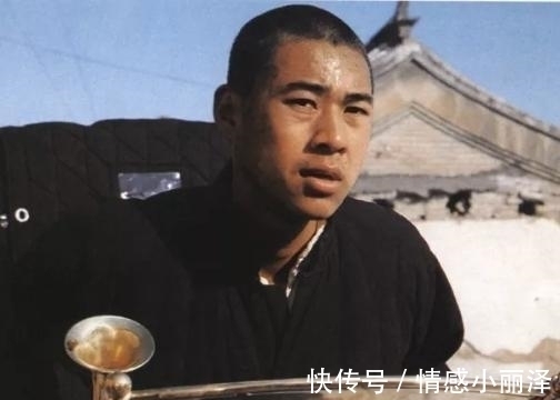 骆驼祥子&老舍《骆驼祥子》:扔掉三样东西,才是一个人走运的开始