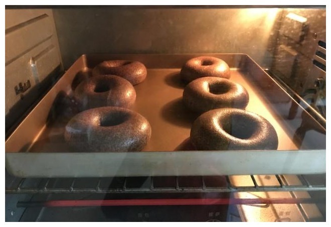 比包子有嚼劲，比甜面包更健康的面包，只需一次发酵，好吃不怕胖