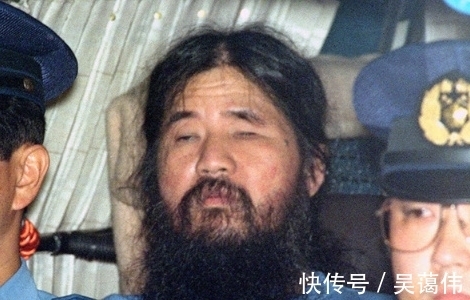 受害者&从《地下》开始，“小资作家”村上春树选择直面社会