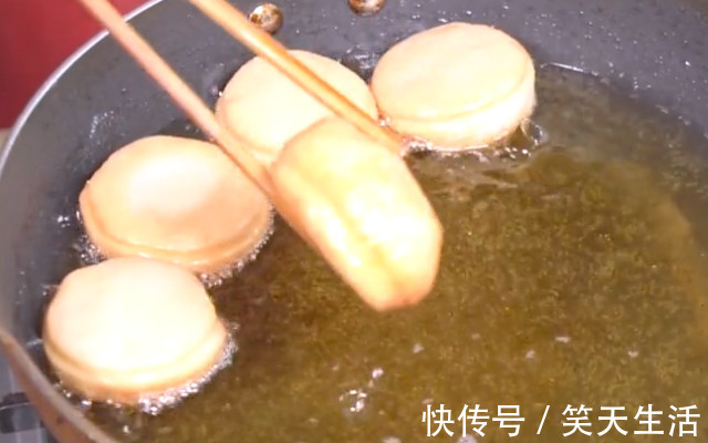 独家|半碗牛奶，一碗面粉，教你做独家秘制小零食，小朋友特别喜欢吃！