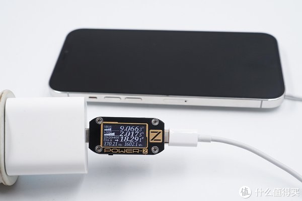 屏幕|有线平常心无线很尴尬,苹果iPhone 12 Pro Max充电评测