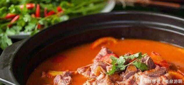 水煮过的猪|猪骨汤的九种做法, 每种都养胃暖身, 方法简单!