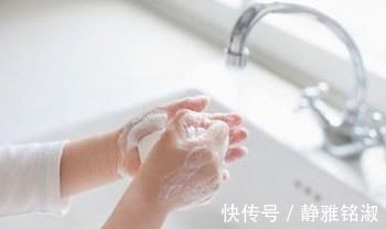 毛孔|女孩子洗脸只要做对这4点,皮肤就会越来越水润,毛孔都不见了