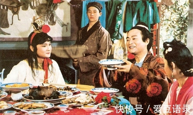 傻子#贾琏为啥管薛蟠叫薛大傻子?薛蟠的精明他永远不懂!