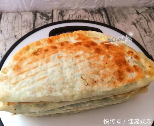 面皮|秋后就爱吃这面食,比饺子简单,比包子好吃,出锅连吃2个,过瘾