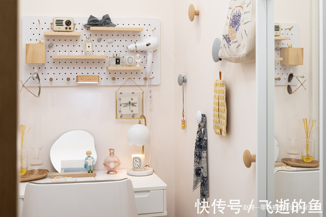 洞洞板|奶油色日式两居,强大收纳满满都是巧思