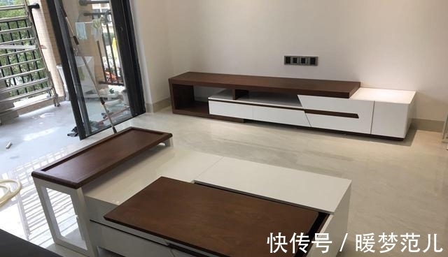 装修|老婆坚持全屋刷乳胶漆,效果反而简洁大方,唯一遗憾是吊顶太压抑