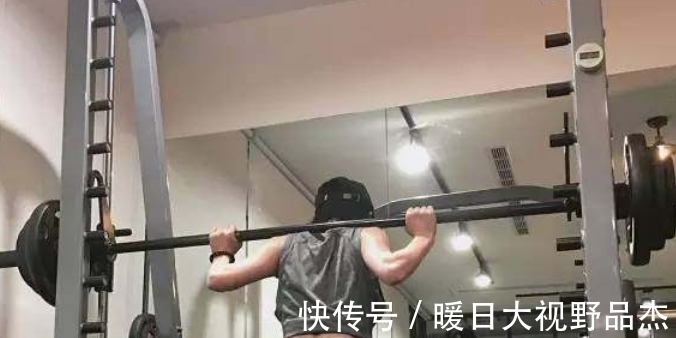 一课|“撸铁大神”分享训练技巧，高效增肌必学一课