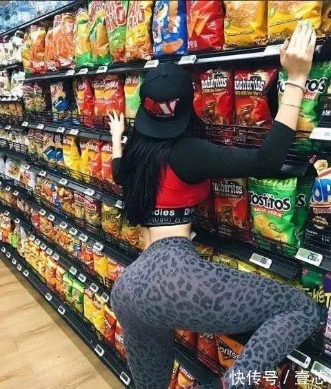 健身|巴西健身美女，1张“极致美臀”照红遍网络，3个动作激活臀大肌