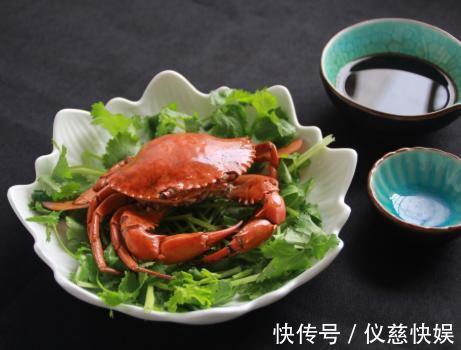 蒸螃蟹|蒸螃蟹时,用冷水还是热水?从前没注意,难怪蟹黄外流,肉不鲜美