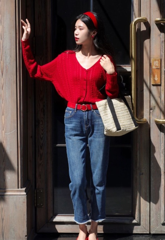 针织衫|好气质都是穿出来的,聪明的女人都会入手针织衫,你喜欢怎么搭?