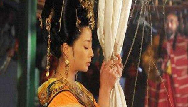 四大美女|中国古代四大美女之一的“落雁”王昭君、嫁到匈奴14年过的如何