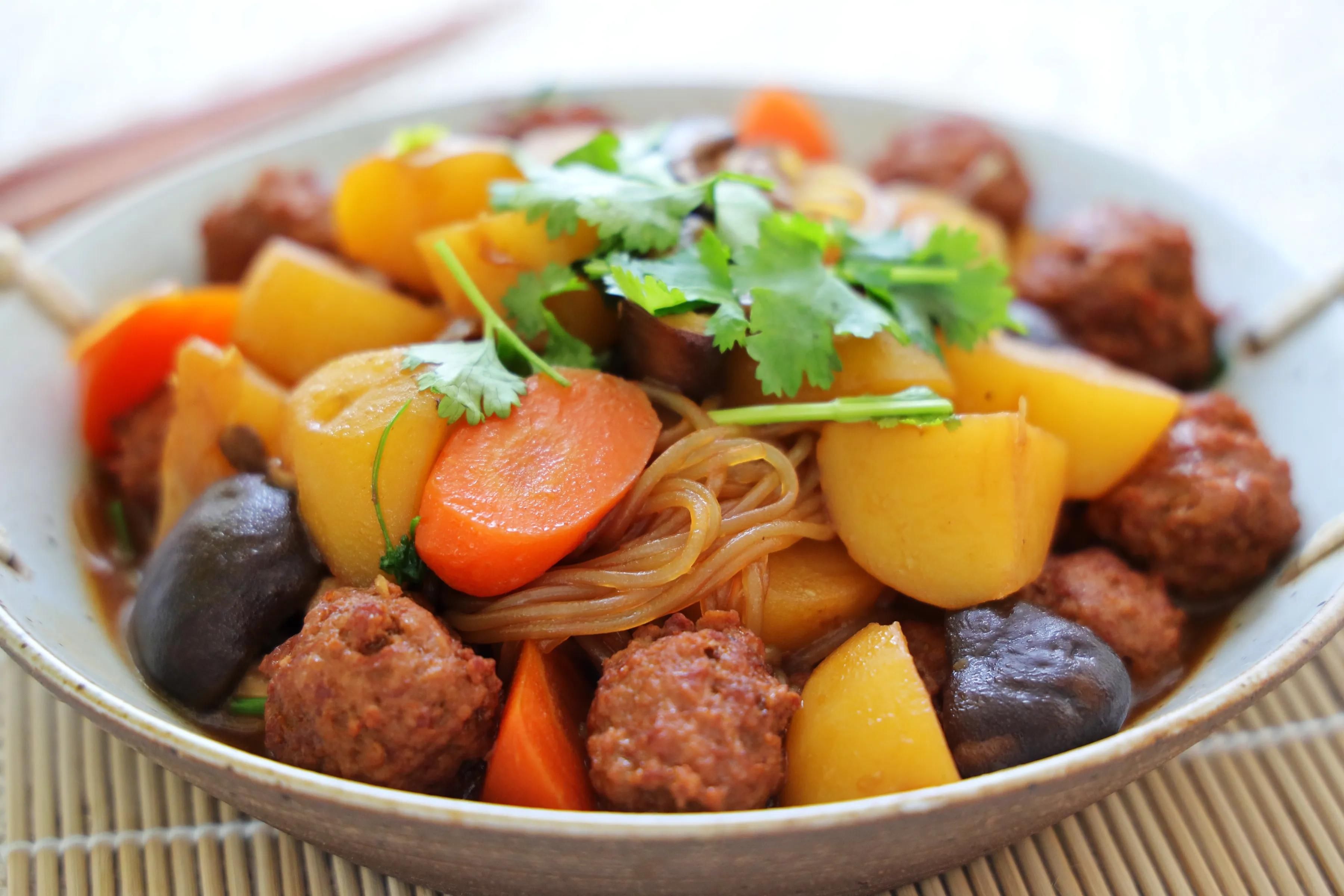 天气转凉,真的超爱一锅炖,一道菜5种食材,下饭又省力