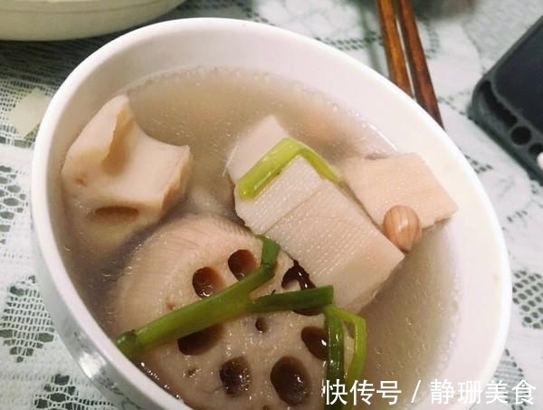 睡莲科|莲藕焯水后一炒就变黑?老师傅:掌握2招,莲藕白净爽脆,更入味