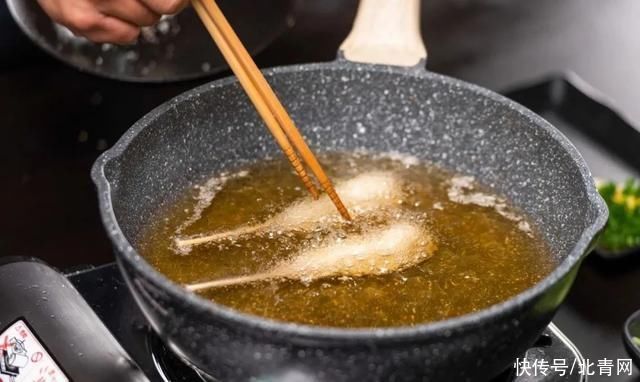 祛湿|3类食物令你体内湿气越来越重，这种豆能健脾养肝祛湿，比薏米还好