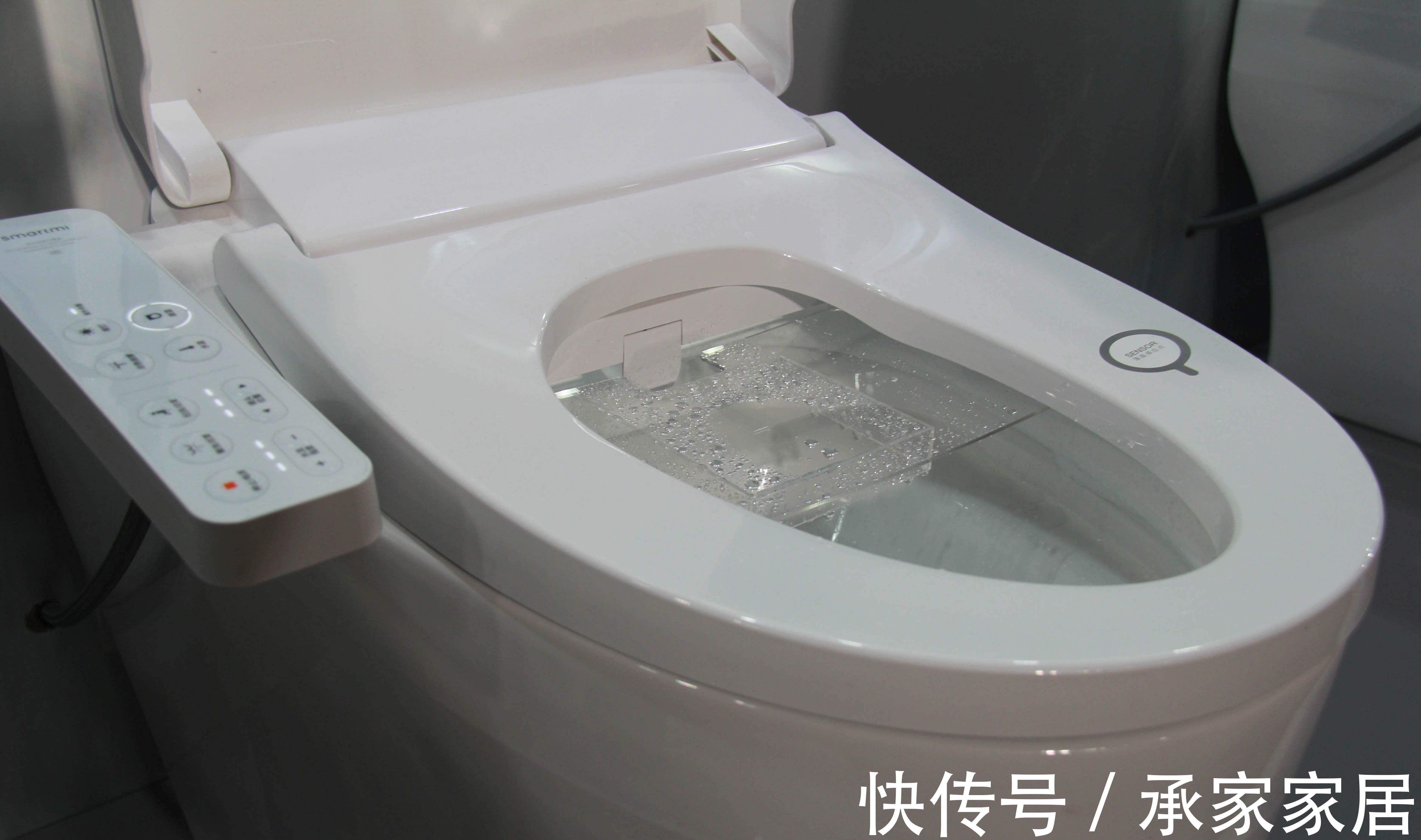 智能|每个卫生间里都需要的五个小件好物，幸福感蹭蹭涨