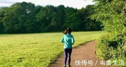 拉伸|你还相信筋长一寸，寿延十年吗？2种错误拉筋方式反而有害健康