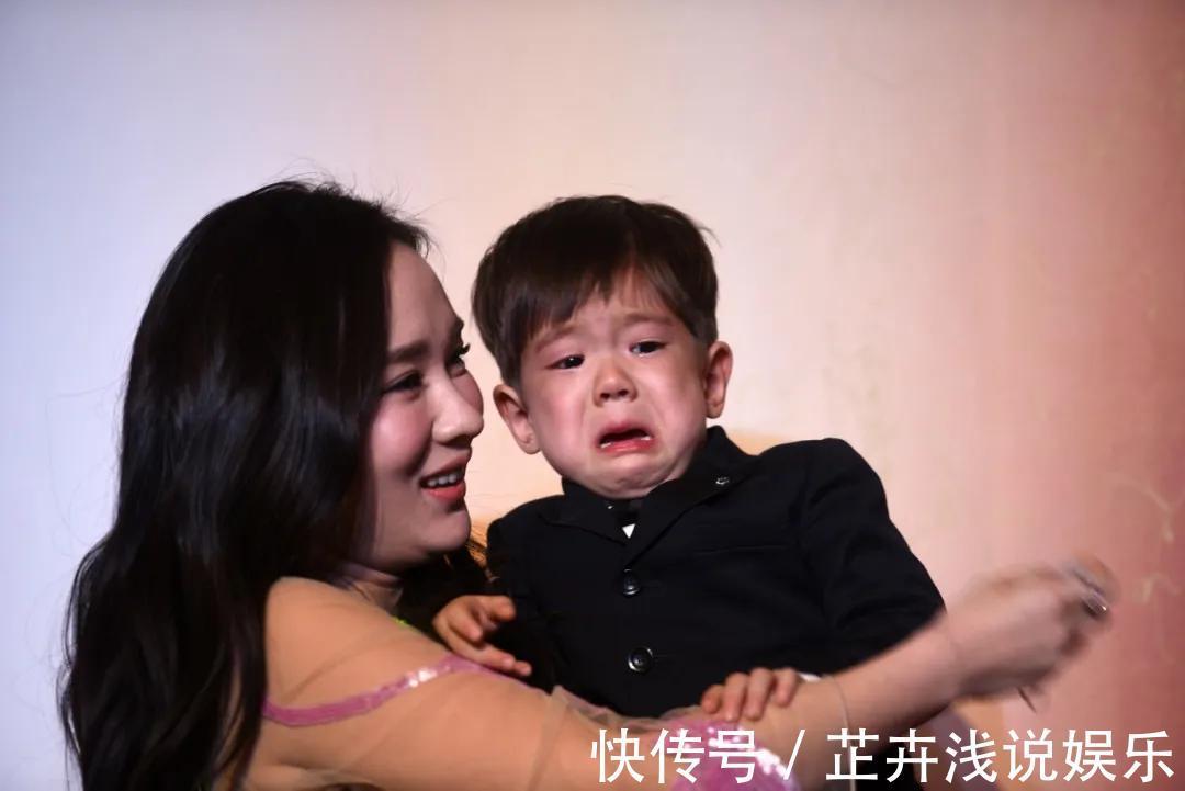 天性|如何让3岁孩子知道哭很讨厌?别再压抑孩子天性了,那只会毁了他