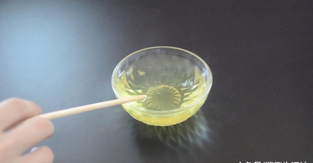 橘子皮加白醋太厉害了, 很多人都不知道有啥用, 看完你会感谢我的