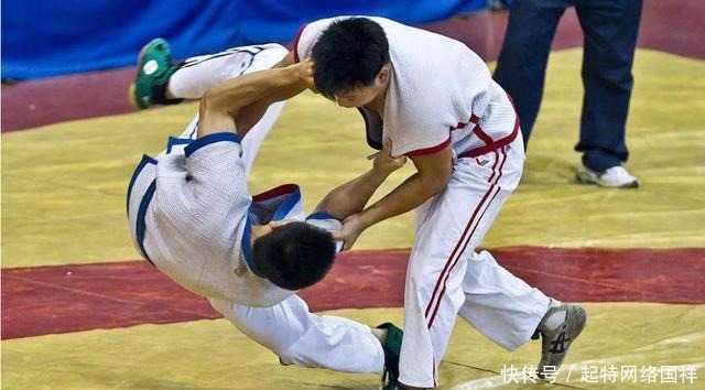 皇帝|皇帝也爱中国跤,秦二世看摔跤不见宰相