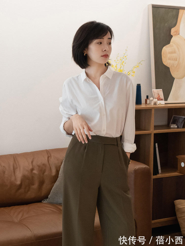 职场|女人一旦过了40岁,穿衣搭配要选“气质款”,大方高级又很优雅