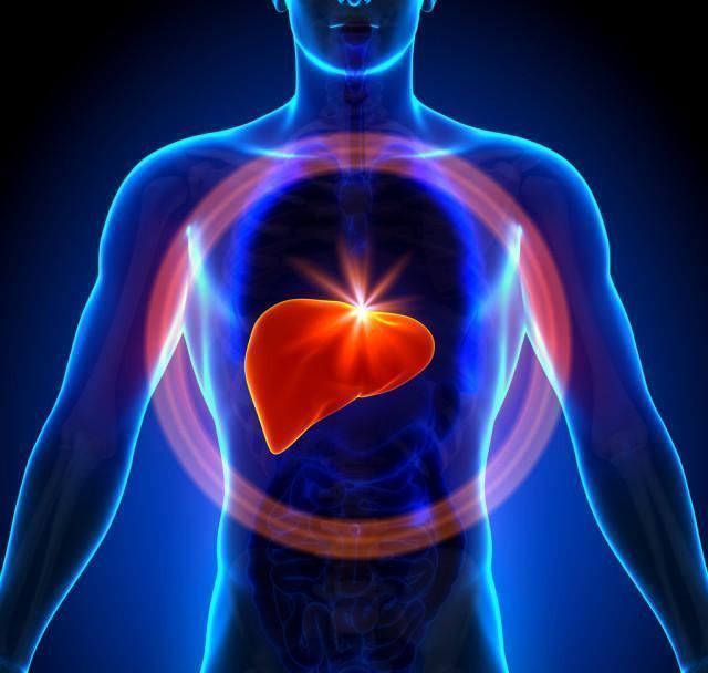 肝脏|指甲上有“竖纹”,可能是这4种情况,别忽略身体的“求救信号”