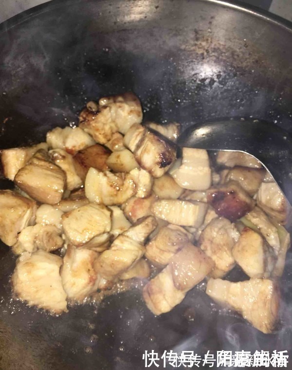 鲜嫩|大厨不小心说漏了嘴不管做什么肉，只要放勺它，鲜嫩美味不粘锅