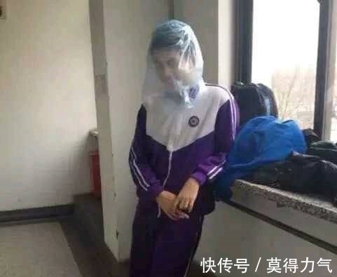 |搞笑图片幽默段子笑话:哈哈,自行车只剩下一个轮子了么?厉害哦