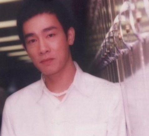 山鸡哥|《披荆斩棘的哥哥》开播，陈小春就露出本色，山鸡哥竟变这样了？