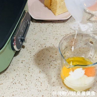 生菜|别再出去吃了,拔草厚蛋烧三明治自己做更好吃