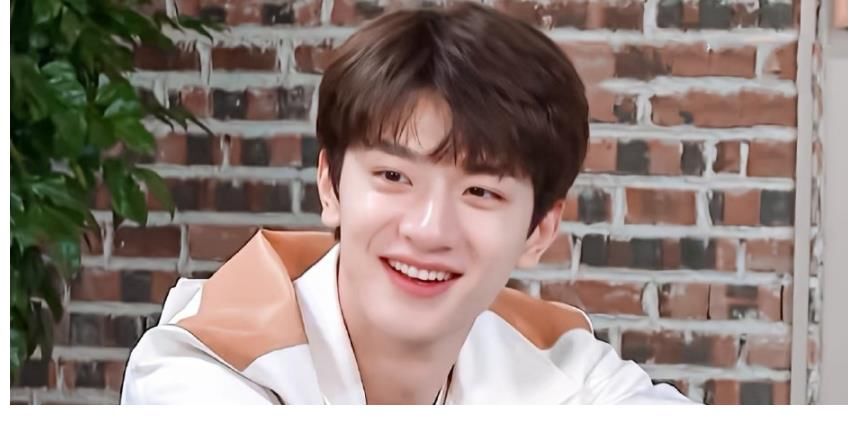 林一夾面，baby貼心抱住腿，陸地夫婦后，跑男終于明白怎么炒cp了