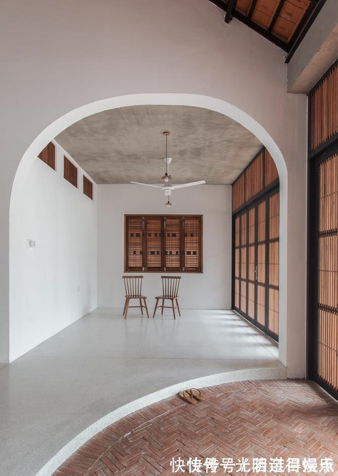 玄关|越南农村自建房,外观看似普普通通,内部装修极度舒适,值得借鉴