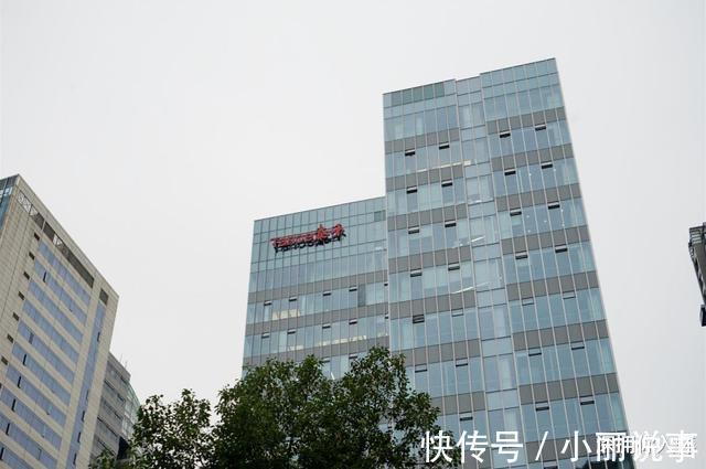挪用|又一房企“巨头”倒下,背负百亿债务无力偿还,购房者“哭了”