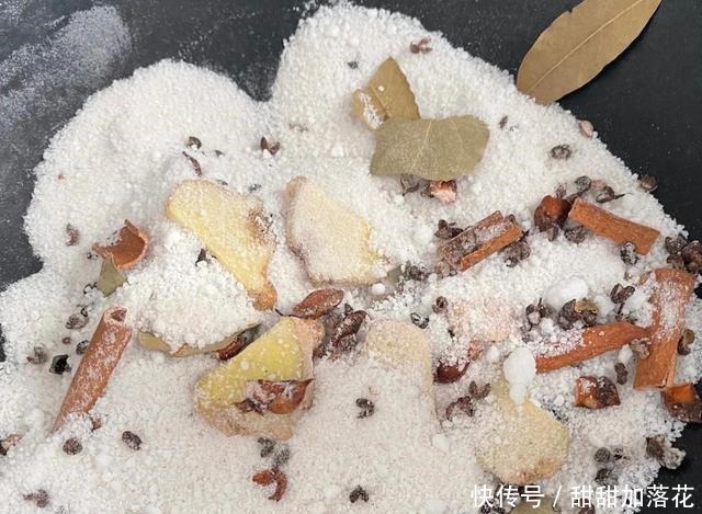年味将至,家家户户都腌咸肉,教你一招,咸肉耐储存、香味足