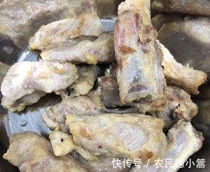 家常排骨菜谱，豆腐蒸排骨，做法简单，清淡美味，超下饭，吃不够